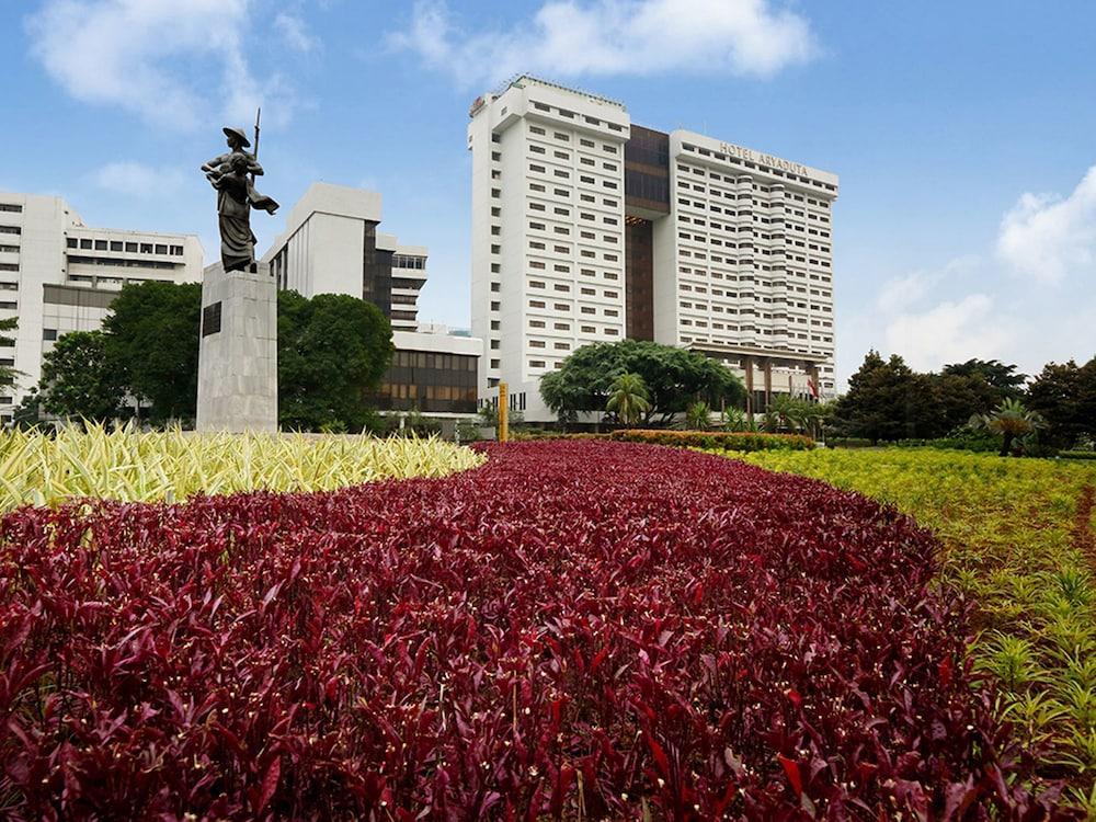 Aryaduta Menteng Hotel